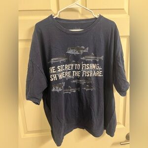 Navy Blue Graphic Tee - Short Sleeve